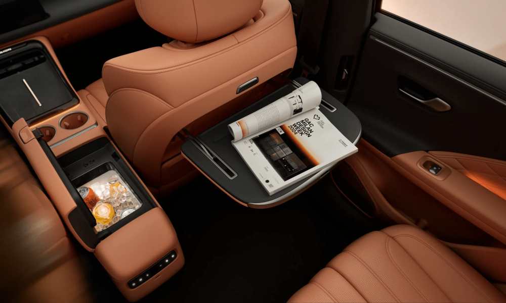 Ultra-wide-temperature-range-hot-and-cold-refrigerator-1-scaled